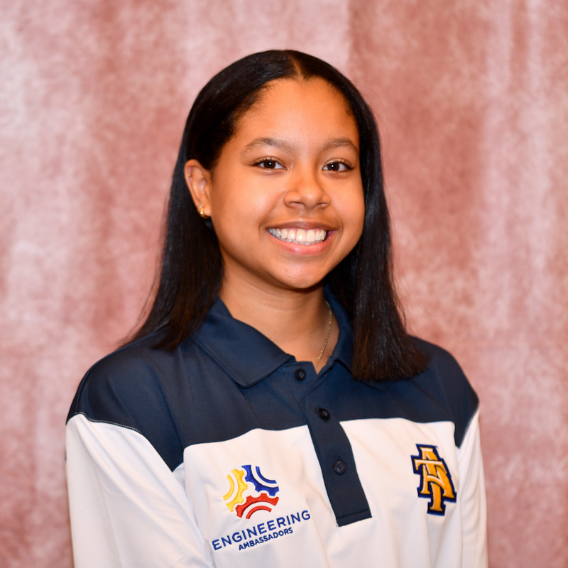 headshot of Adrianna Lindsey